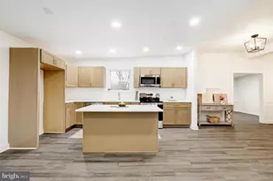 904 S Chester Rd, West Chester, PA 19382 - Photo 6