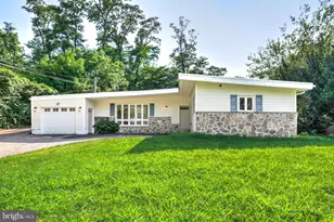 904 S Chester Rd, West Chester, PA 19382 - Photo 1