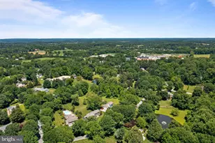 702 Great Oak Ln, Kennett Square, PA 19348 - Photo 6