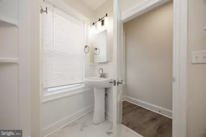 325 W Barnard Street W, West Chester, PA 19382 - Photo 10