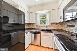324 Carlyn Ct, Downingtown, PA 19335 - Photo 6