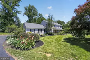 207 Whitestone Dr, Kennett Square, PA 19348 - Photo 2
