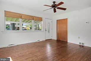 529 Columbia Ave, Phoenixville, PA 19460 - Photo 8