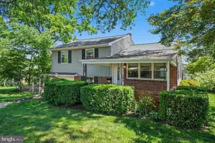 529 Columbia Ave, Phoenixville, PA 19460 - Photo 4