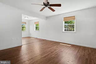529 Columbia Ave, Phoenixville, PA 19460 - Photo 16