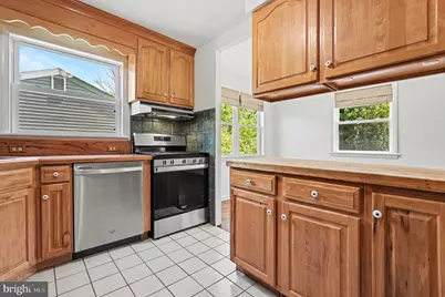 529 Columbia Avenue, Phoenixville, PA 19460 - Photo 12