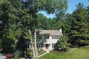 405 Brookwood Dr, Downingtown, PA 19335 - Photo 4
