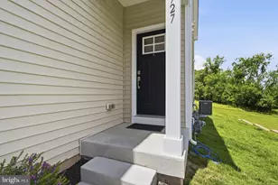 727 Hunsberger Rd, Spring City, PA 19475 - Photo 4