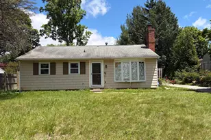 107 Manor Rd, Paoli, PA 19301 - Photo 2