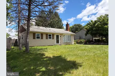 107 Manor Road, Paoli, PA 19301 - Photo 1