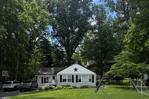 932 Lincoln Ave, West Chester, PA 19380 - Photo 1