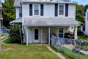 514 W 1st Ave, Parkesburg, PA 19365 - Photo 2