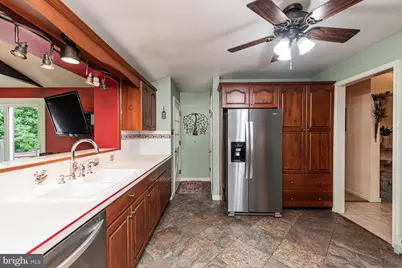 115 Merlin Road, Phoenixville, PA 19460 - Photo 16
