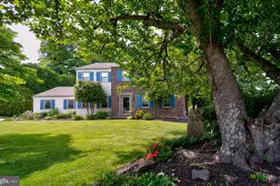 1109 Edward Ln, West Chester, PA 19382 - Photo 4