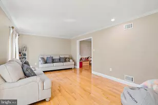 1476 Salomon Ln, Tredyffrin, PA 19087 - Photo 6