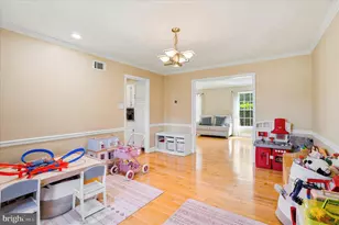 1476 Salomon Ln, Tredyffrin, PA 19087 - Photo 10