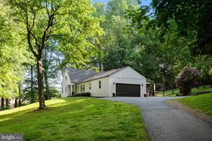 2330 Horseshoe Trail, Chester Springs, PA 19425 - Photo 2