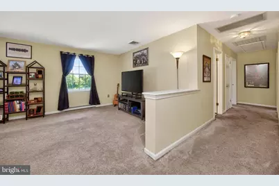 21 Berkley Drive, Downingtown, PA 19335 - Photo 4