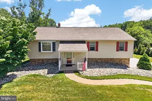 21 Berkley Dr, Downingtown, PA 19335 - Photo 1