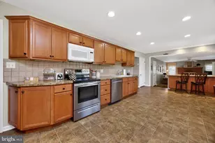 2 Revere Ln, Glenmoore, PA 19343 - Photo 12