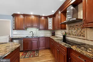 531 Beaumont Cir, West Chester, PA 19380 - Photo 10