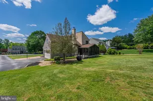 1115 Woodstock Ln, West Chester, PA 19382 - Photo 2