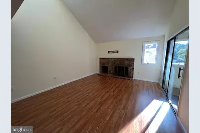 142 Harvest Lane #214, Phoenixville, PA 19460 - Photo 4