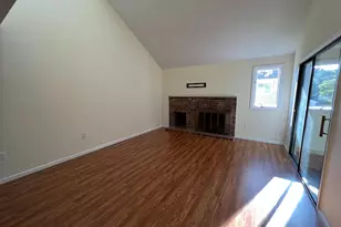 142 Harvest Ln, Phoenixville, PA 19460 - Photo 4