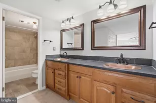 142 Harvest Ln, Phoenixville, PA 19460 - Photo 24
