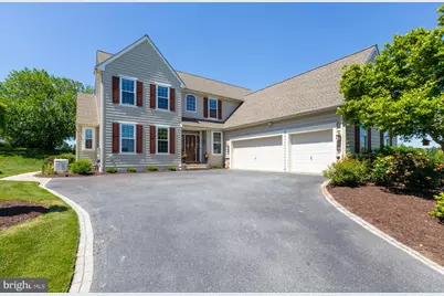 115 Turnberry Drive, Avondale, PA 19311 - Photo 2