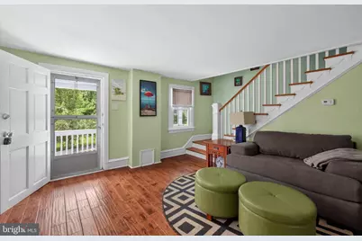 43 Oak Street, Phoenixville, PA 19460 - Photo 2