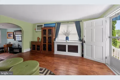 43 Oak Street, Phoenixville, PA 19460 - Photo 4