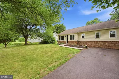 383 Bethel Church Road, Spring City, PA 19475 - Photo 2