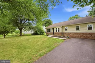 383 Bethel Church Rd, Spring City, PA 19475 - Photo 2