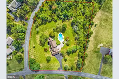 132 Barton Drive, Spring City, PA 19475 - Photo 14