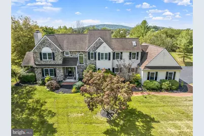 132 Barton Drive, Spring City, PA 19475 - Photo 1