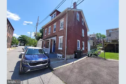 422 Gold Street Street, Phoenixville, PA 19460 - Photo 2