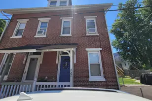 422 Gold Street St, Phoenixville, PA 19460 - Photo 1