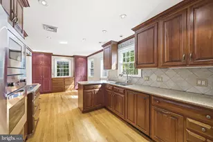 1565 Stanford Ln, Paoli, PA 19301 - Photo 8