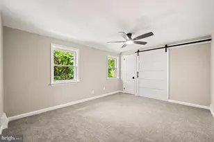 1024 W Bridge St, Phoenixville, PA 19460 - Photo 22