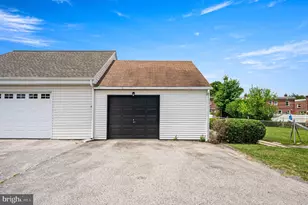 1024 W Bridge St, Phoenixville, PA 19460 - Photo 32