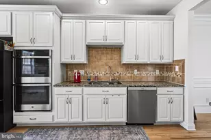 2406 Copper Creek Rd, Chester Springs, PA 19425 - Photo 18
