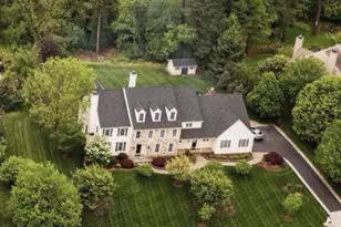14 Maentel Dr, West Chester, PA 19382 - Photo 1