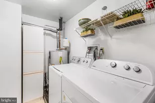 403 Mountainview Dr, Chesterbrook, PA 19087 - Photo 18