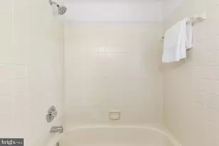 403 Mountainview Dr, Chesterbrook, PA 19087 - Photo 6