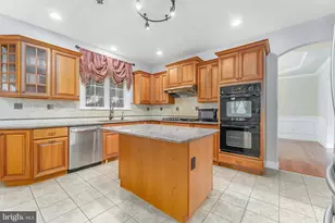 224 Hearn Ave, Berwyn, PA 19312 - Photo 22