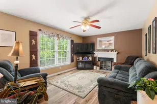 304 Haverfield, Spring City, PA 19475 - Photo 16