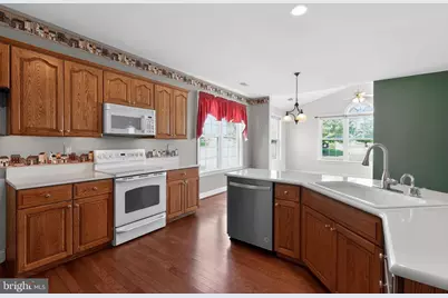307 Sawgrass Court, Honey Brook, PA 19344 - Photo 8