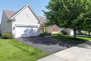 307 Sawgrass Ct, Honey Brook, PA 19344 - Photo 1
