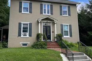 25 E Washington St, West Chester, PA 19380 - Photo 2